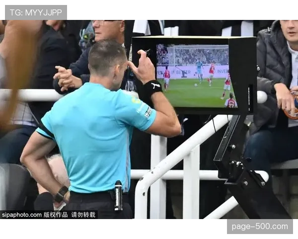 阿森纳2-0力克奥林匹亚科斯 马丁内利萨卡破门助球队开局两连胜
